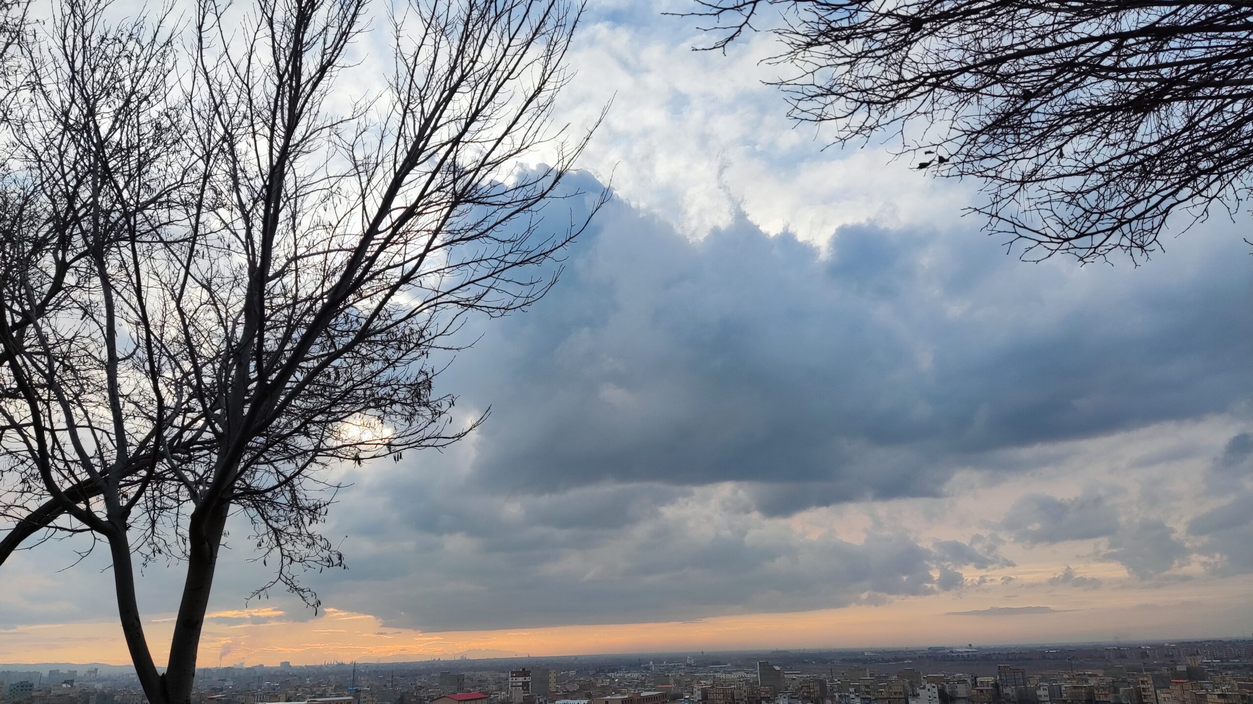 اعتصام مطلق به ثقلین